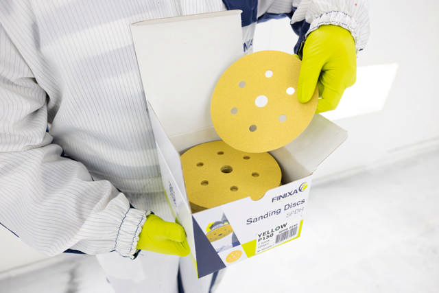Disques abrasifs – Papier jaune – ø 150 mm – 7 trous