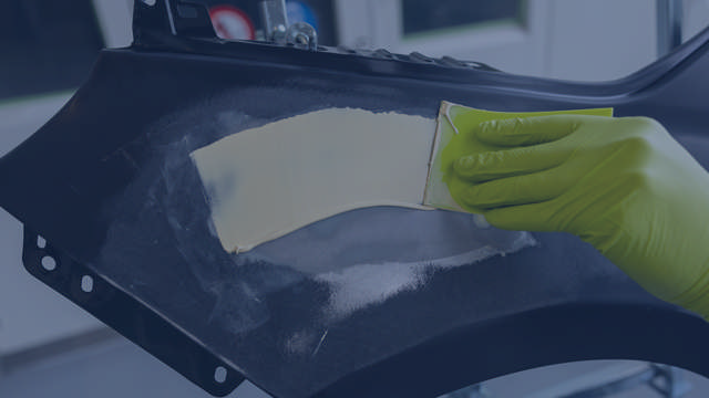 Masilla de poliéster ligera y fácil de lijar